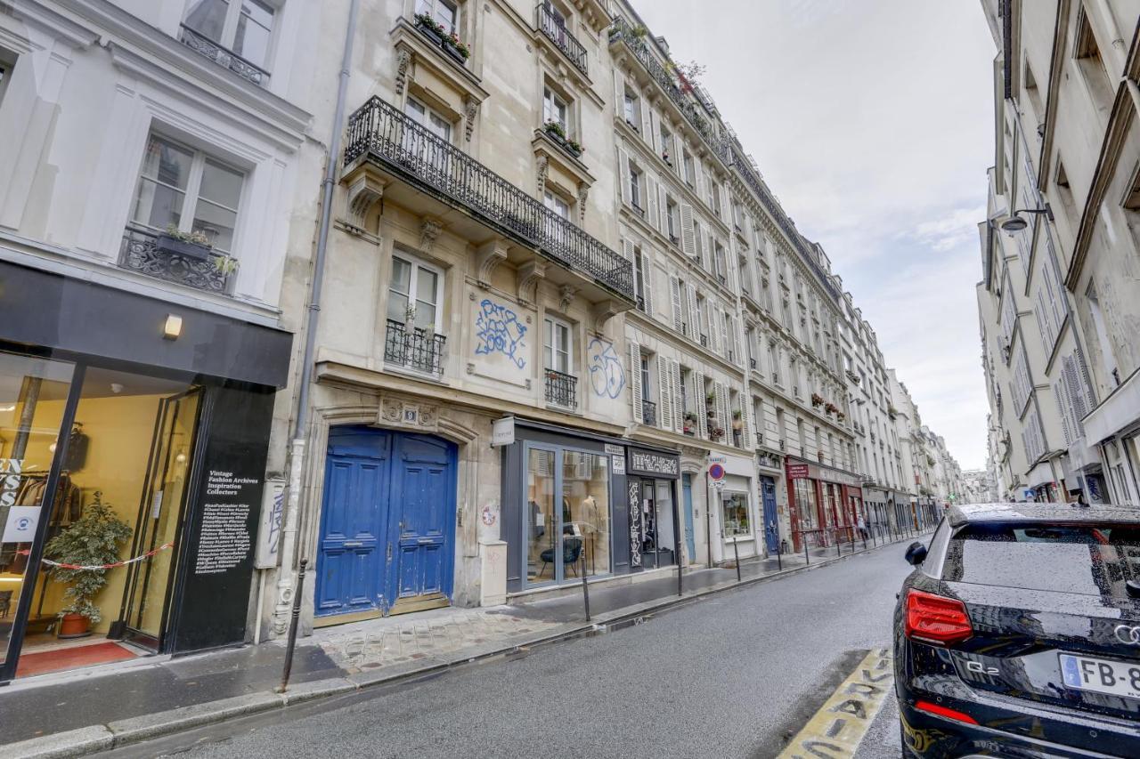 Spacious Bright Split Level Flat In The Fashionable Marais Appartamento Parigi